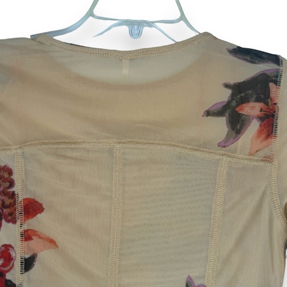 Free People Betty's Garden top tan sepia sheer size xs NEW floral ethereal - Picture 10 of 12